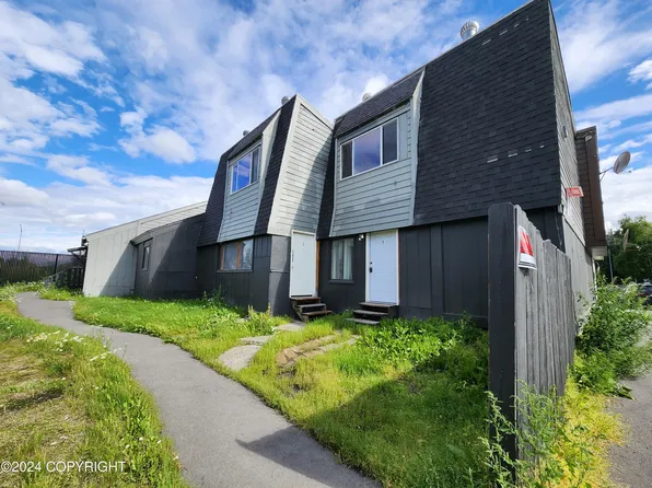 421 E 45th Ave, Anchorage, AK 99503