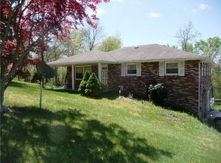 2658 Fitzpatrick St, Grapeville, PA 15634