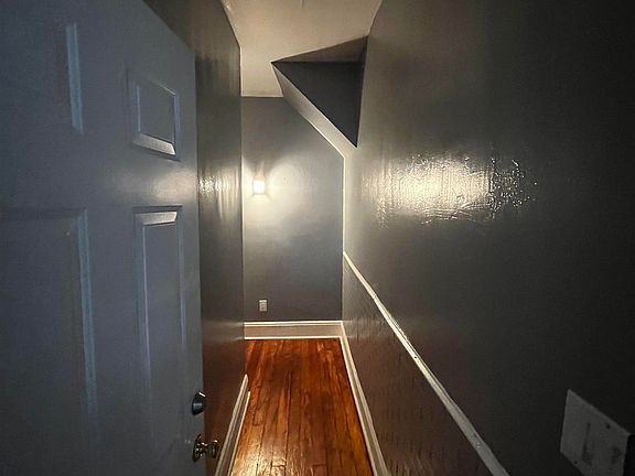 2nd image of 256 Liberty Ave