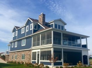 910 Pointe Dr #53, Boyne City, MI 49712