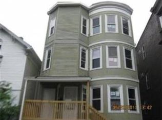 21 Ellington St, Dorchester, MA 02121