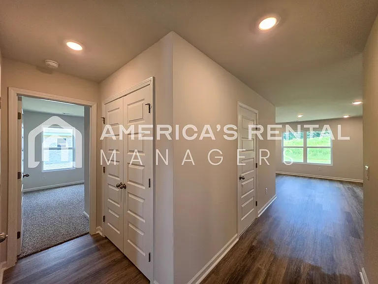 119 Jonboy Ave — Photo 16
