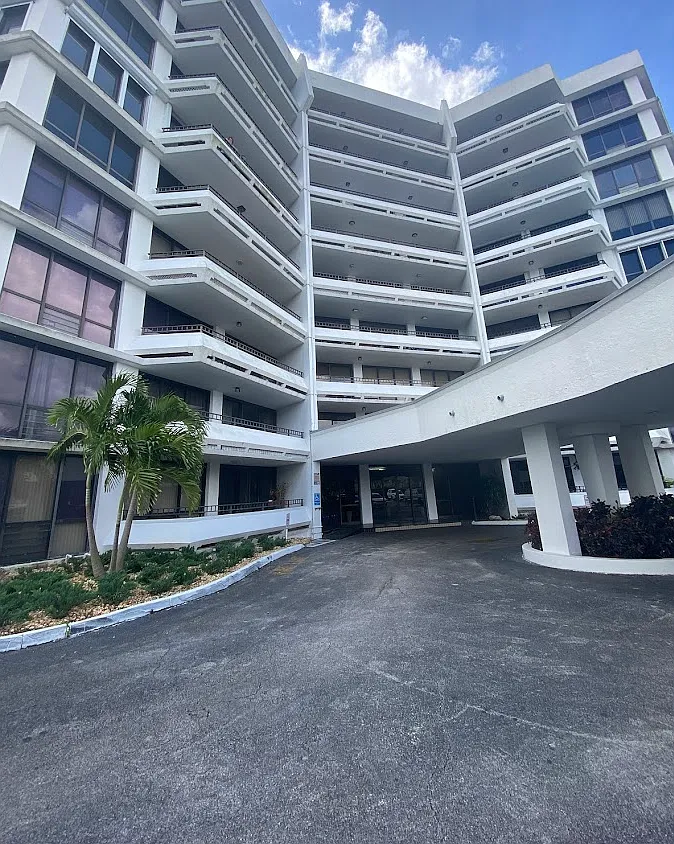 2 bed, 1248 sqft, $2,275 — Photo 3