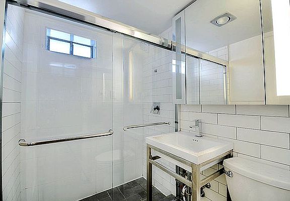 4th image of 35 Grove St #B