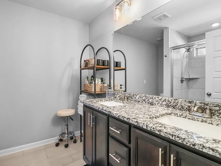1286 Magnum Dr — Photo 26