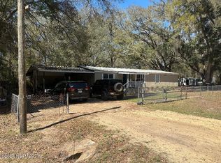 513 WILSON Drive, Interlachen, FL 32148