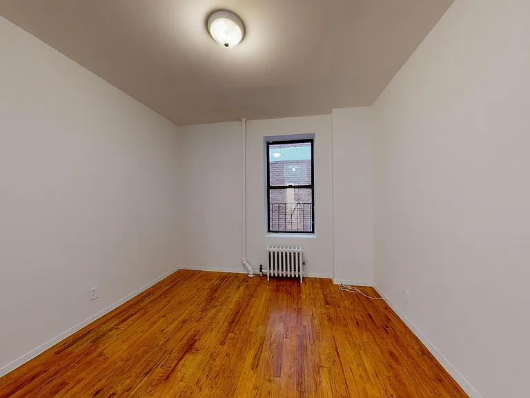 415 E 73rd St #2E — Photo 2