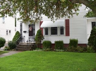 958 Farnham St, Elmira, NY 14901