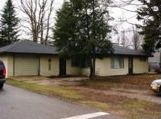 1326 Pleasant Ave, Boyne City, MI 49712
