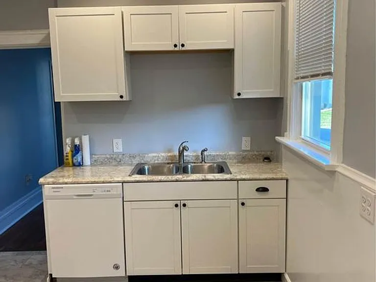 1718 Fillmore Ln — Photo 1