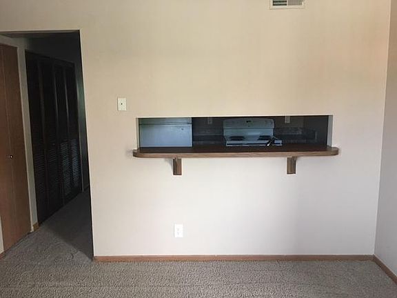 4th image of 1812 Knox St APT 6