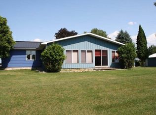 02485 N Peninsula Rd, East Jordan, MI 49727