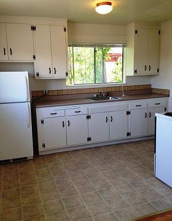 4th image of 1054 67th St APT 3