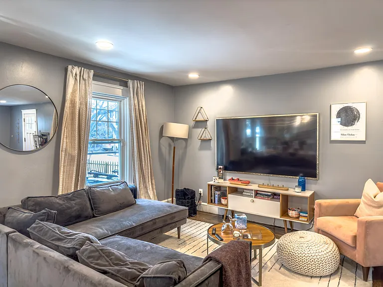 115 Westwood Ave — Photo 29