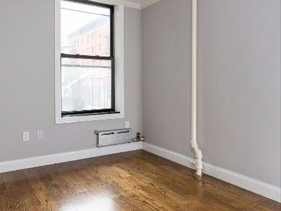 2nd image of 112 Avenue A #1