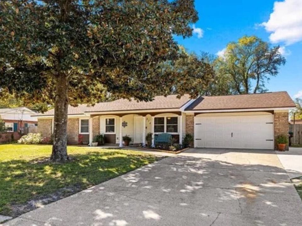 1st image of 614 Spencer Dr