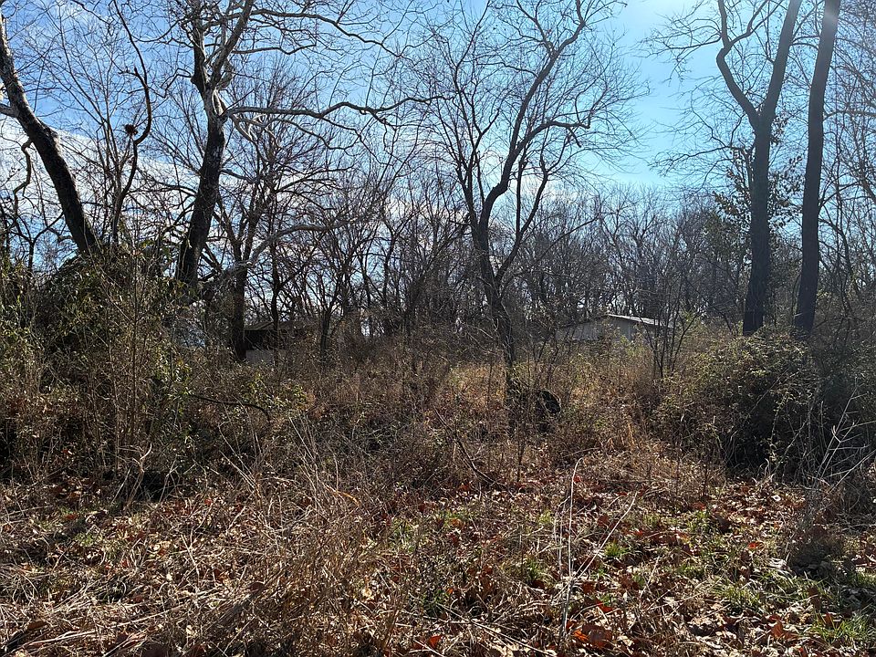 1st image of 446353 E 325th Rd