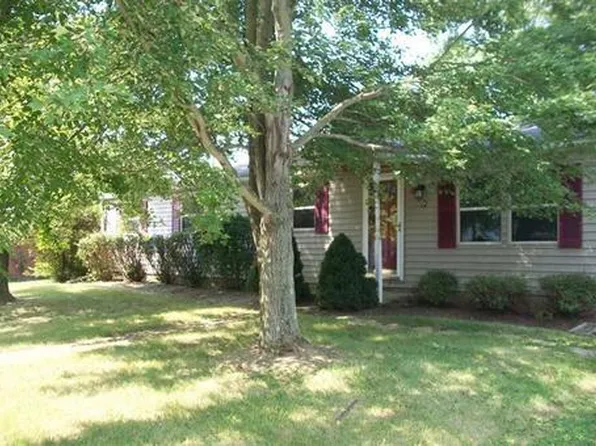 129 Sherwood Dr, Camden, OH 45311