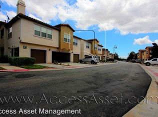 15640 Vista Way UNIT 102, Lake Elsinore, CA 92532
