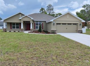 1 Chrysanthemum Ct, Homosassa, FL 34446