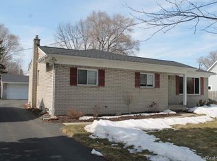 11203 Stark Rd, Livonia, MI 48150