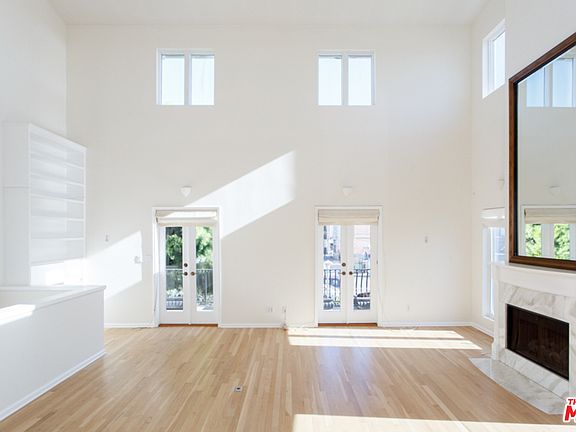 2nd image of 15 Clubhouse Ave