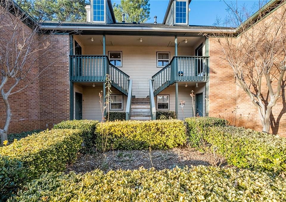 1st image of 515 Bedfort Dr
