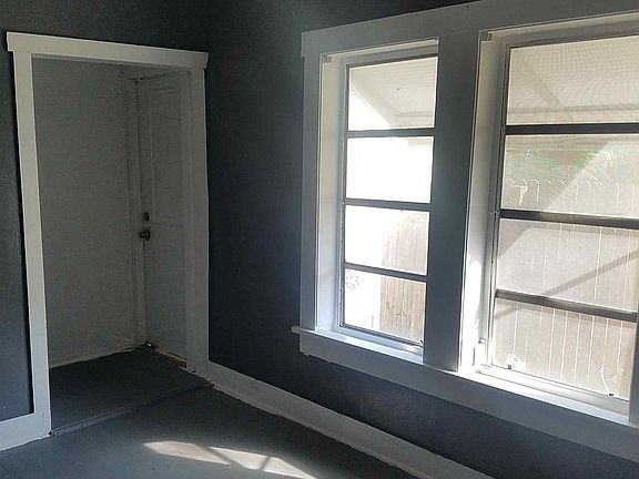 2nd image of 719 35th St W