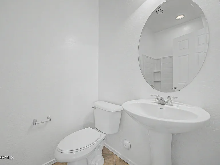 8770 W Wood Dr — Photo 9