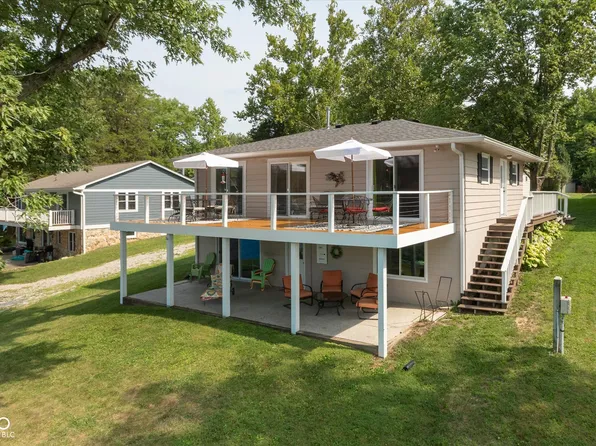 8742 S Bergman Dr, Nineveh, IN 46164