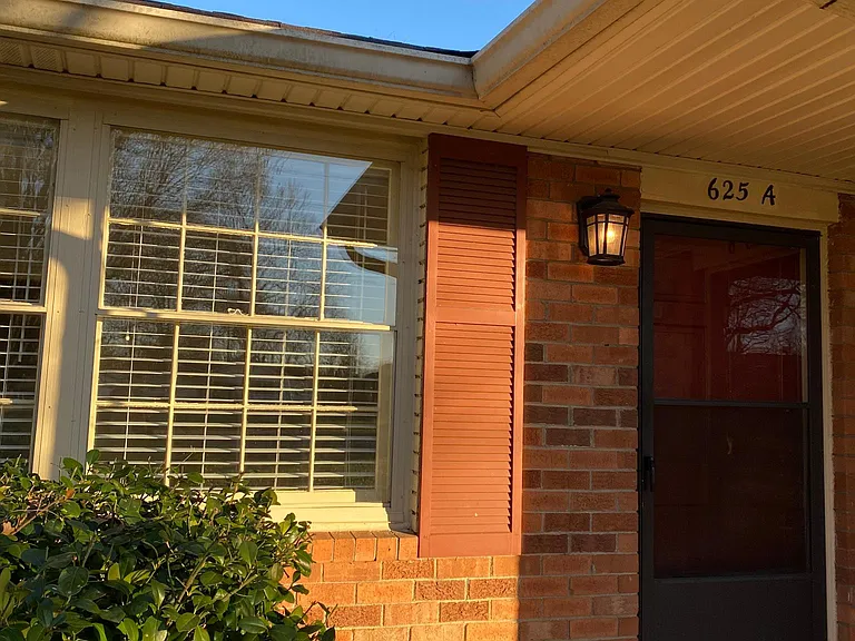 625 Gibson Dr #A — Photo 2