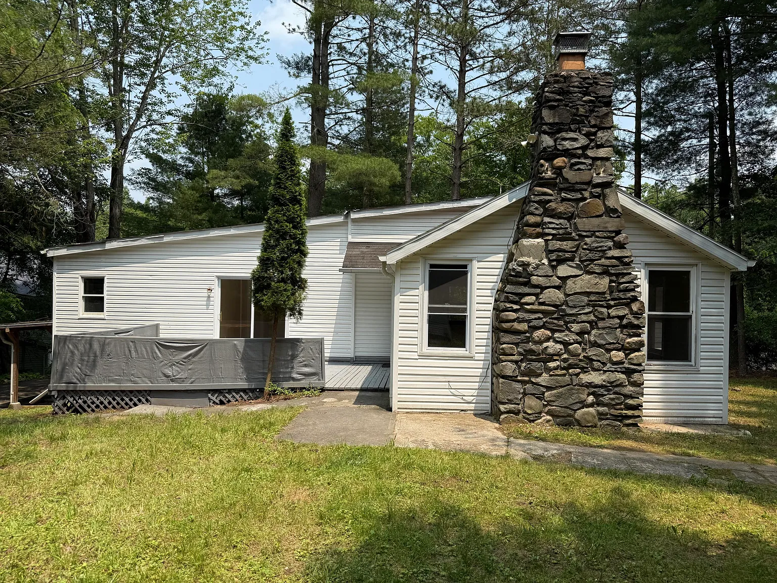 6308 Deer Dr S photo 1