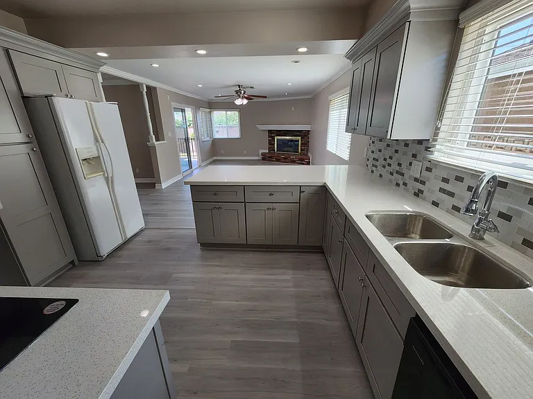 14020 Faust Ave — Photo 18