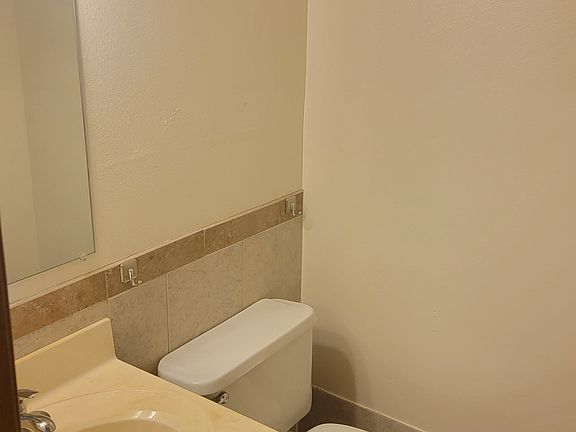 4th image of 1619 Meyer Dr