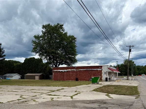 633 Wilson St, Malvern, OH 44644