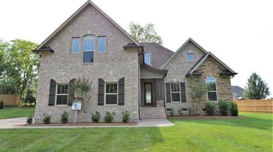 1st image of 427 Acacia Grove Ln