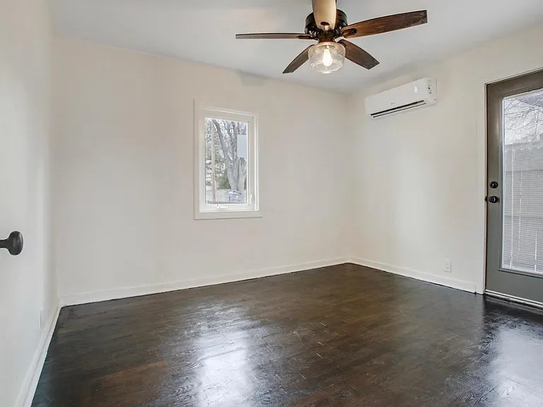 512 Sandia St — Photo 11