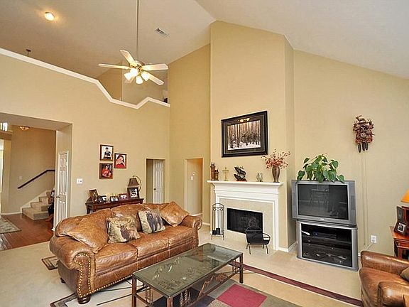 2nd image of 21414 Grand Hollow Ln