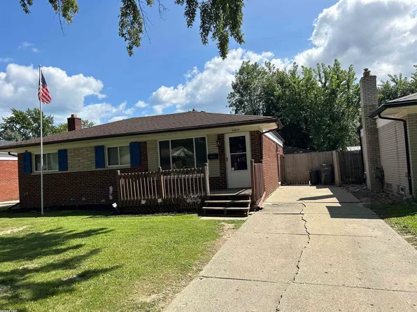 20434 Catalano St, Clinton Township, MI 48035