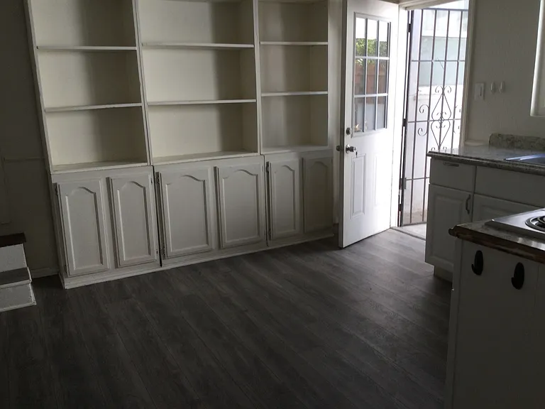 20957B Community St — Photo 12