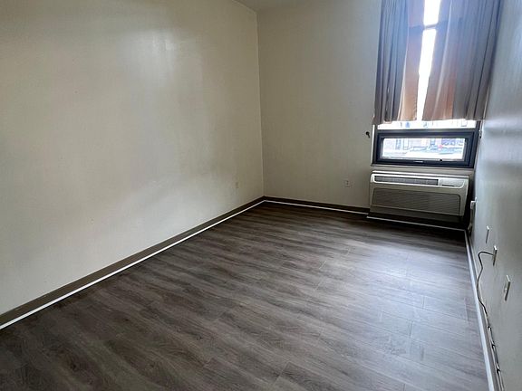 4th image of 111 N 9th St Unit 718