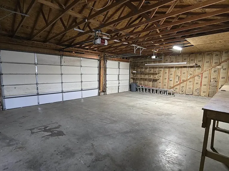 720 Boulevard St — Photo 9