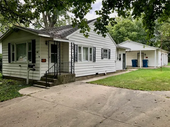 645 E Young Ave, Hoopeston, IL 60942