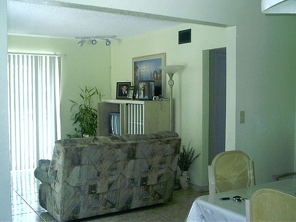 LIVING & DINING ROOMS