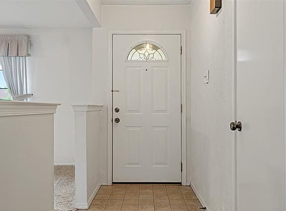 3rd image of 533 Granada Dr