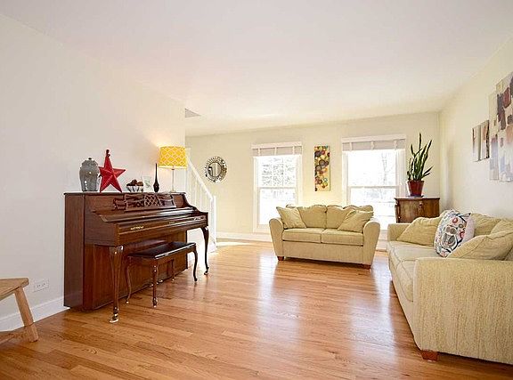 4th image of 2928 Northcreek Dr