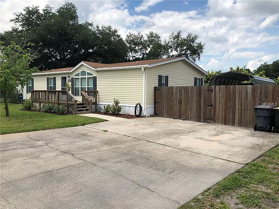 2nd image of 2175 Windsor Dr