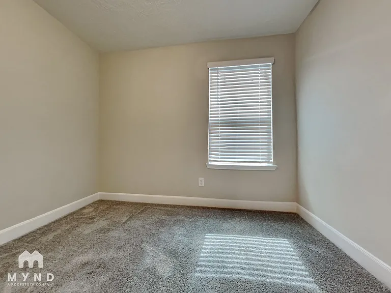 10210 Alder Ridge Dr — Photo 17