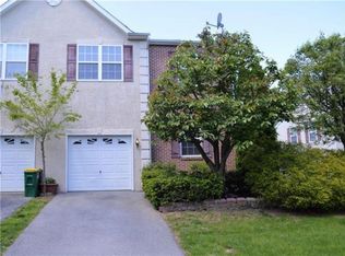 3760 Knight Dr, Macungie, PA 18062