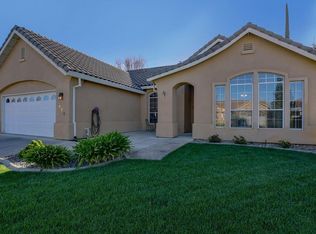 520 Pleasant Valley Dr, Ione, CA 95640